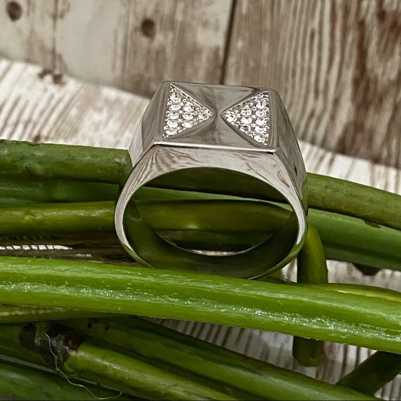 Polished Silver-tone Clear CZ Unisex Ring Size 13 - Picture 6 of 11